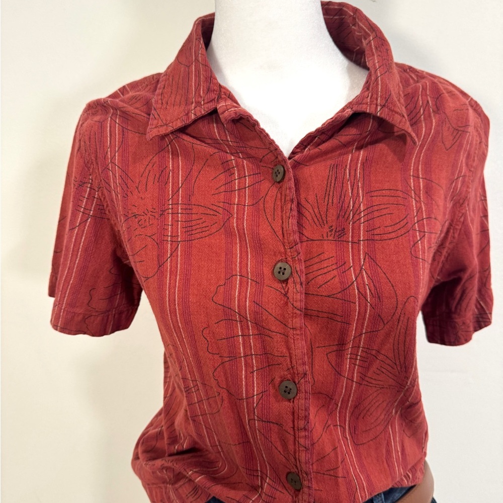 Women's Red Floral Button-Up Shirt